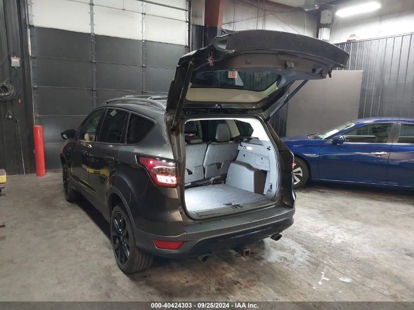 2017 FORD ESCAPE SE - 1FMCU9GD4HUB94160