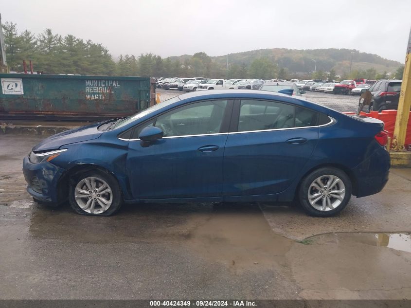 2019 Chevrolet Cruze Lt VIN: 1G1BE5SM7K7118749 Lot: 40424349