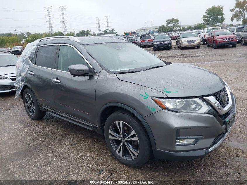 JN8AT2MT0JW464243 2018 NISSAN ROGUE - Image 1