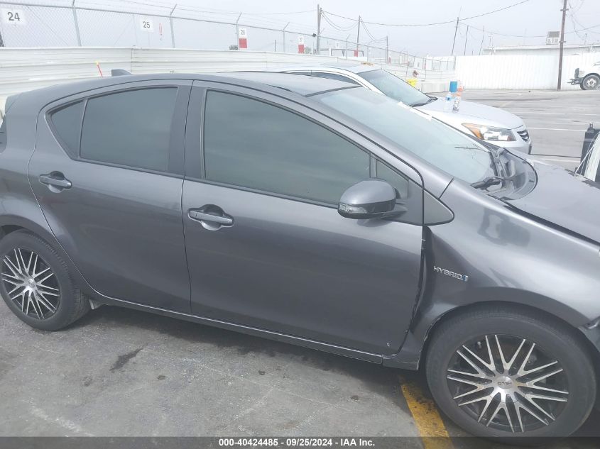 JTDKDTB33G1128842 2016 Toyota Prius C Two