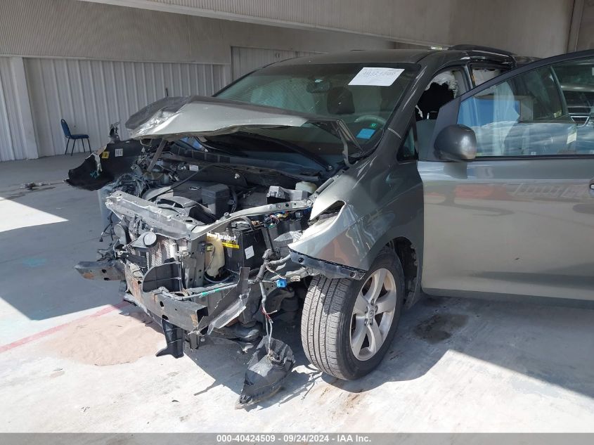 5TDKK3DC8BS103899 2011 Toyota Sienna Le