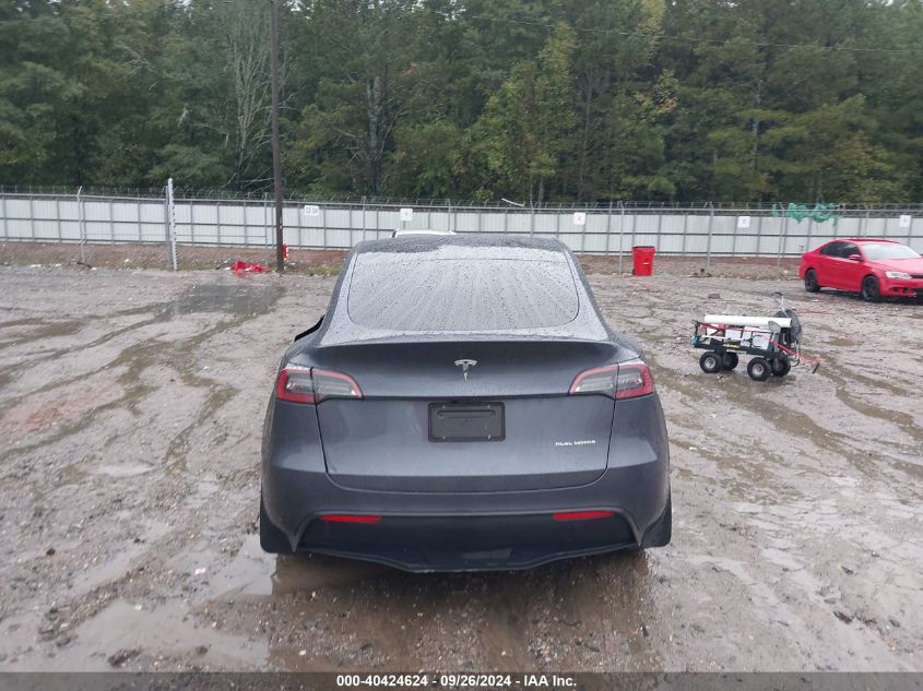 2023 Tesla Model Y Awd/Long Range Dual Motor All-Wheel Drive VIN: 7SAYGDEE7PA036550 Lot: 40424624