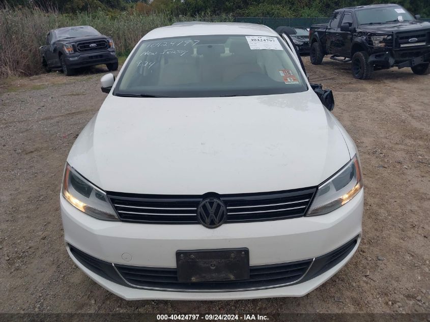 3VWDP7AJ8DM385854 2013 Volkswagen Jetta 2.5L Se