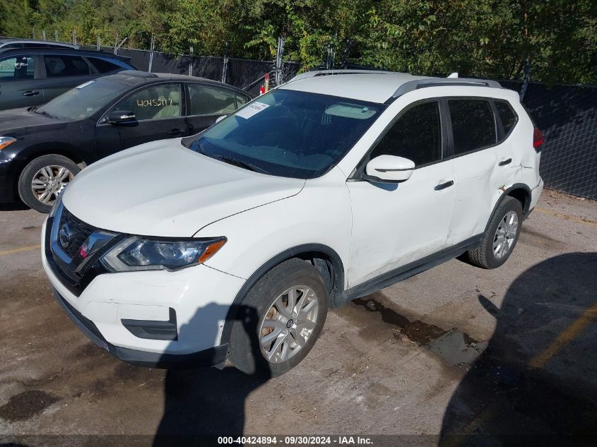 KNMAT2MV5HP509825 2017 NISSAN ROGUE - Image 2