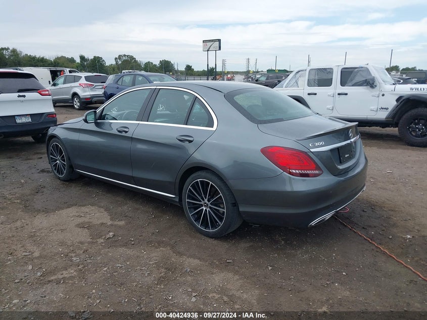 VIN WDDWF8DB2KR462602 2019 MERCEDES-BENZ C 300