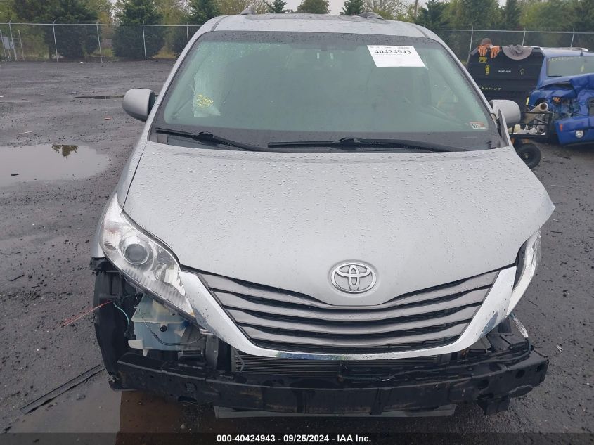 5TDYK3DC4FS543439 2015 Toyota Sienna Xle 8 Passenger