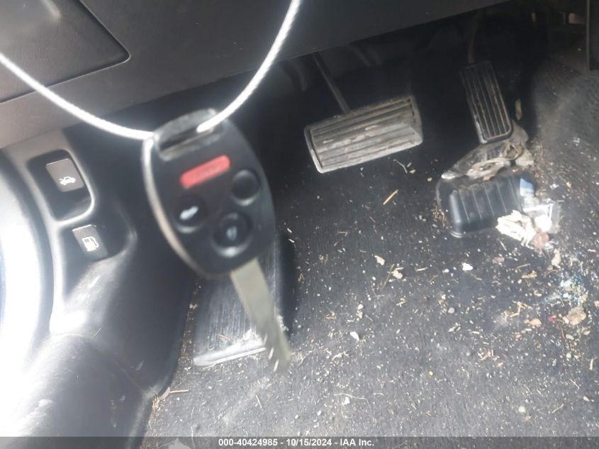 2005 Honda Cr-V Lx VIN: JHLRD78525C010249 Lot: 40424985