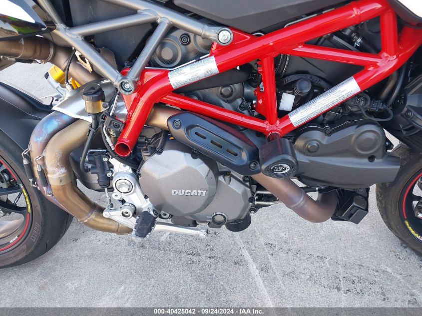 2021 Ducati Hypermotard 950/950 Sp VIN: ZDMBAJDT2MB008311 Lot: 40425042