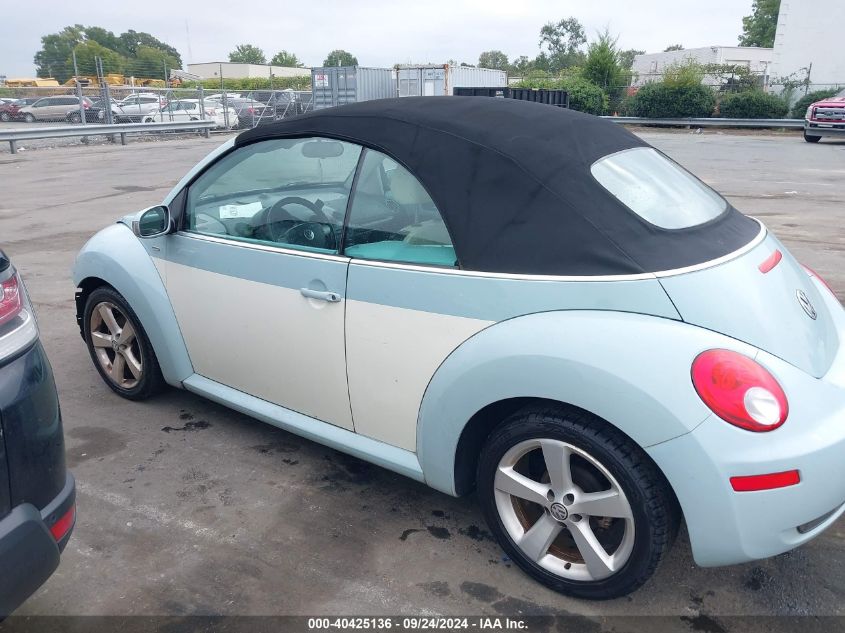 2010 Volkswagen New Beetle 2.5L Final Edition VIN: 3VWRG3AL0AM007099 Lot: 40425136