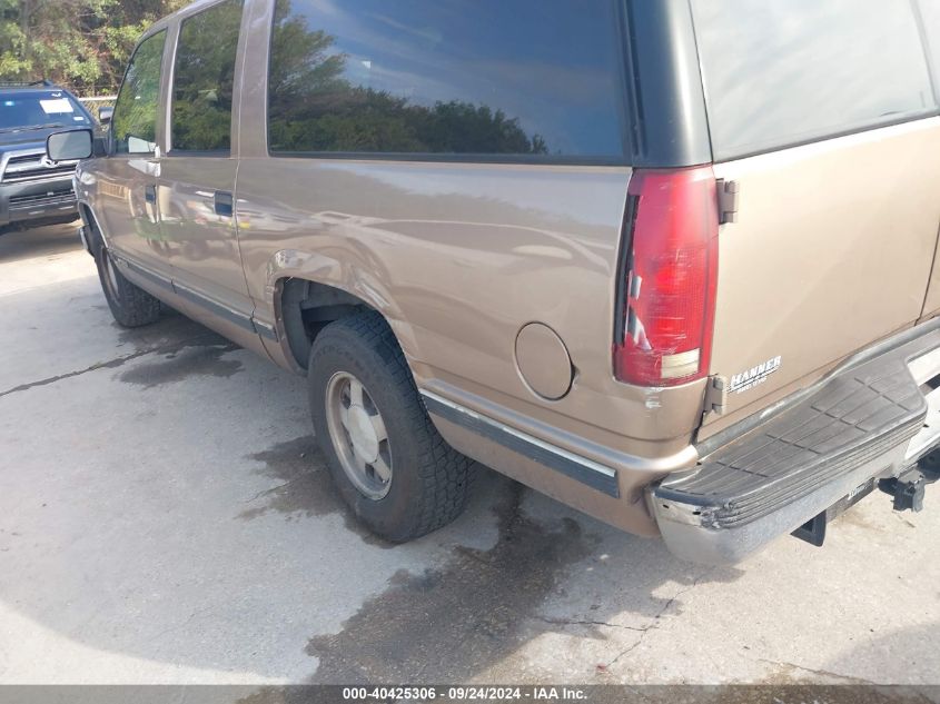 1996 Chevrolet Suburban C1500 VIN: 1GNEC16RXTJ303771 Lot: 40425306