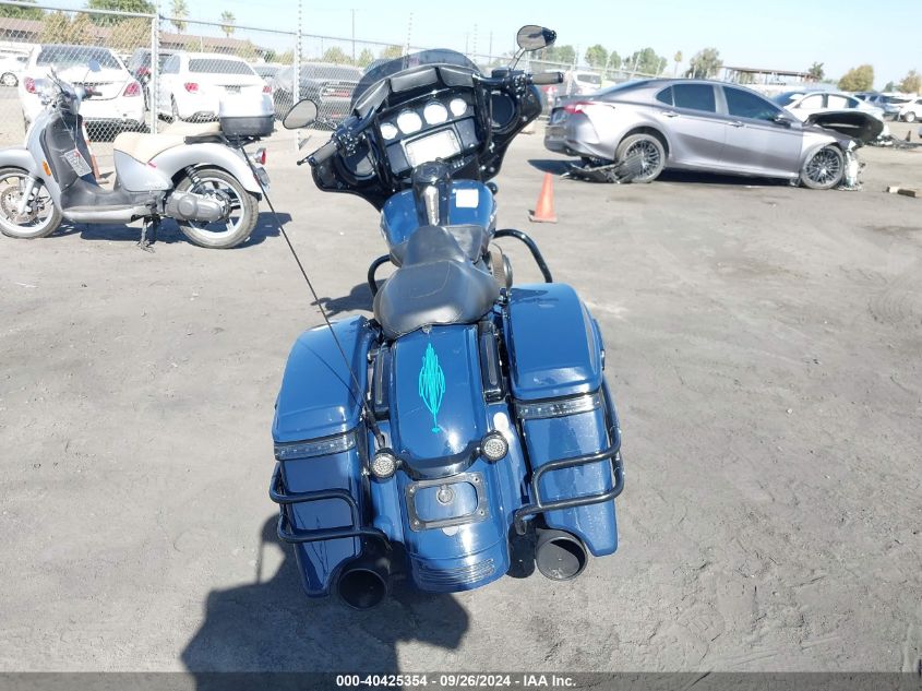 2018 Harley-Davidson Flhxs Street Glide Special VIN: 1HD1KRC36JB631347 Lot: 40425354