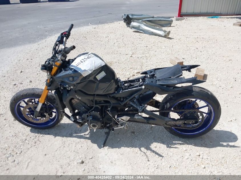 2014 Yamaha Fz09 VIN: JYARN33E8EA003758 Lot: 40425402