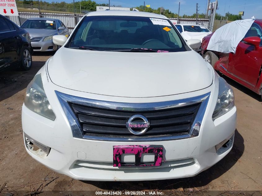 2013 Nissan Altima 2.5 S VIN: 1N4AL3AP7DN556877 Lot: 40425420