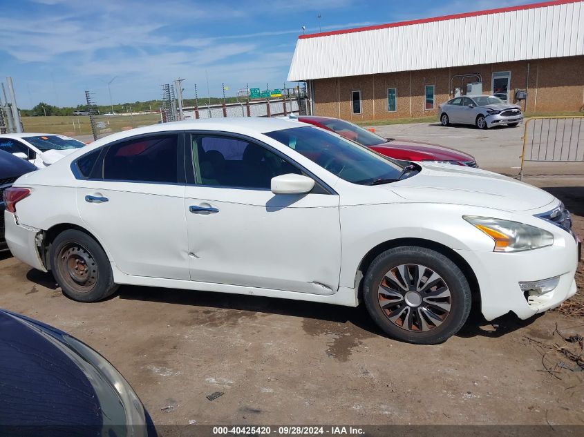 2013 Nissan Altima 2.5 S VIN: 1N4AL3AP7DN556877 Lot: 40425420