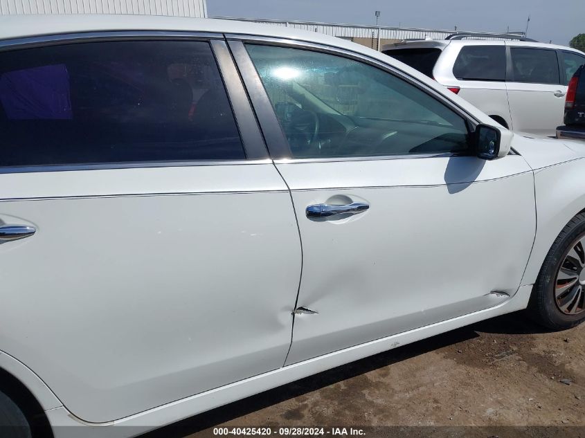 1N4AL3AP7DN556877 2013 Nissan Altima 2.5 S