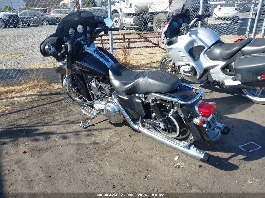 2007 HARLEY-DAVIDSON FLHX CALIFORNIA - 1HD1KB4307Y652691