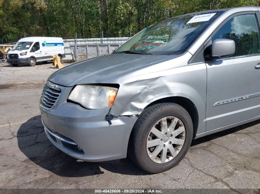 2C4RC1BG4ER381752 2014 Chrysler Town & Country Touring