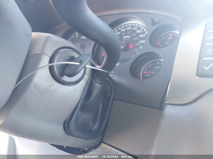 2007 Chevrolet Tahoe Ls VIN: 1GNFC13C97R266109 Lot: 40425657