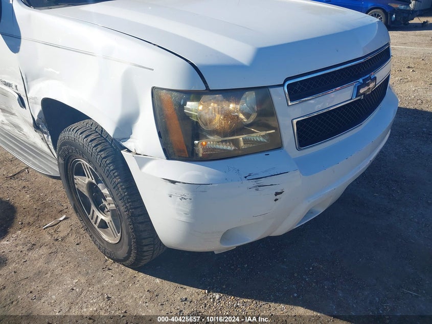 2007 Chevrolet Tahoe Ls VIN: 1GNFC13C97R266109 Lot: 40425657