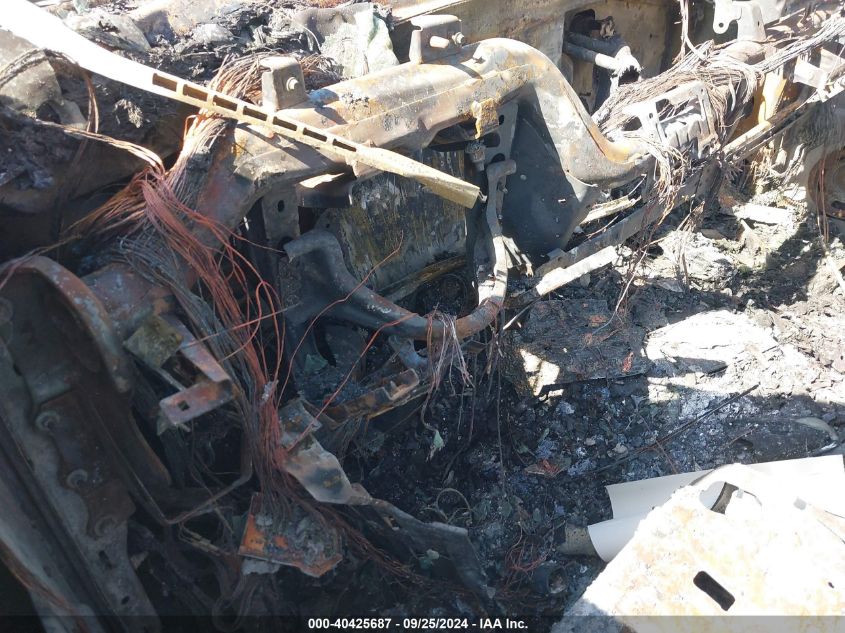 3GCEC23J49G201504 2009 Chevrolet Silverado 1500 Lt