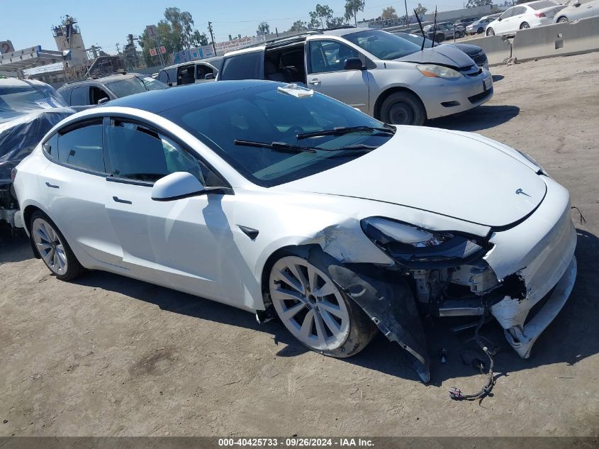 5YJ3E1EA8NF157662 2022 TESLA MODEL 3 - Image 1