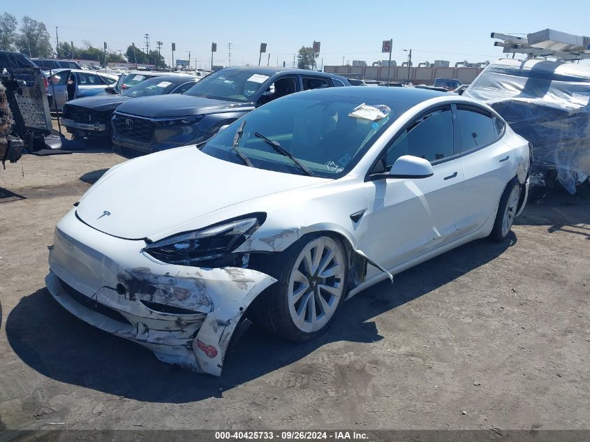 5YJ3E1EA8NF157662 2022 TESLA MODEL 3 - Image 2