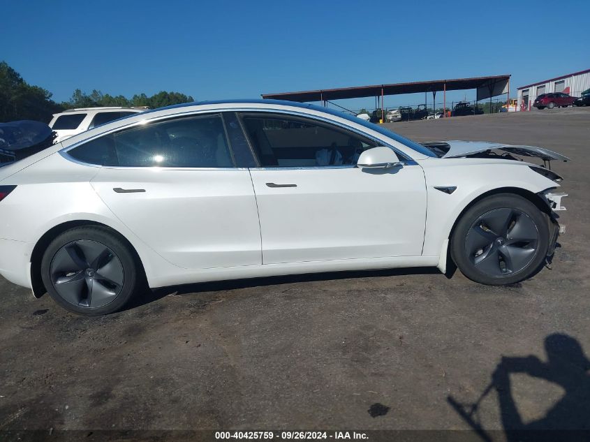 2019 Tesla Model 3 Long Range/Performance VIN: 5YJ3E1EBXKF494662 Lot: 40425759