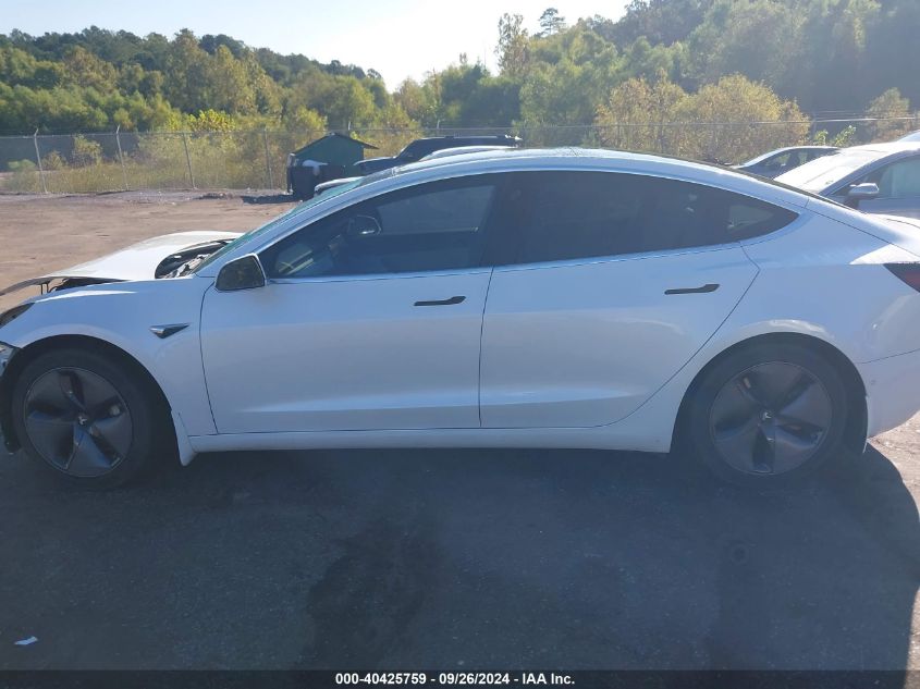 2019 Tesla Model 3 Long Range/Performance VIN: 5YJ3E1EBXKF494662 Lot: 40425759