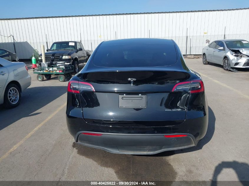 2021 Tesla Model Y VIN: 5YJYGDEEXMF208467 Lot: 40425822