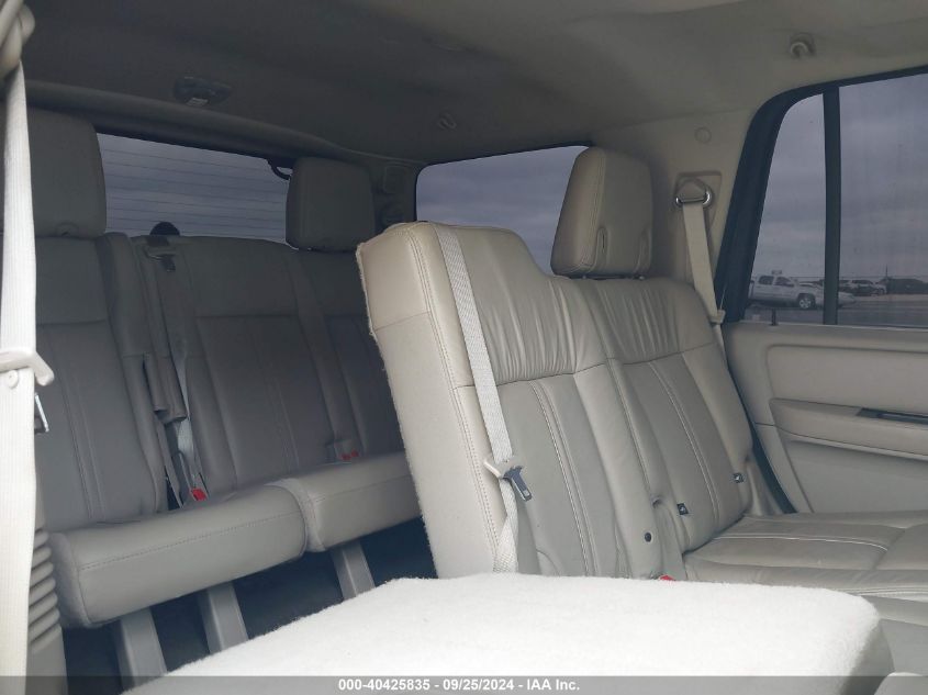 5LMJJ2HT9FEJ02302 2015 Lincoln Navigator