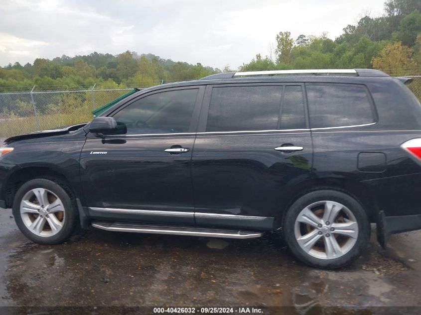 2013 Toyota Highlander Limited V6 VIN: 5TDYK3EH7DS117705 Lot: 40426032