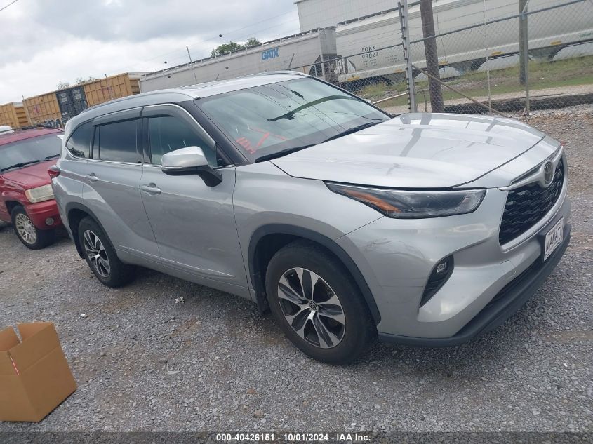 5TDHZRBH2MS071865 2021 TOYOTA HIGHLANDER - Image 1