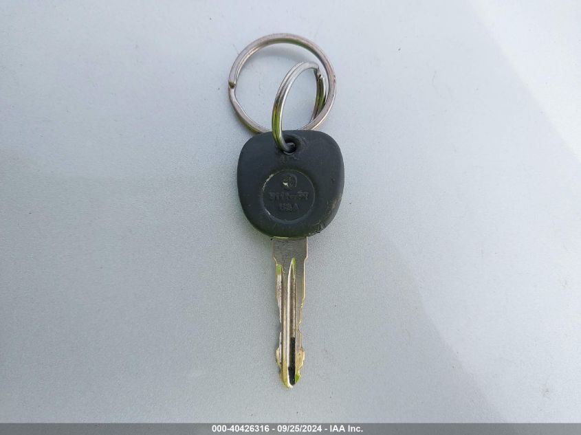 1GCRCSE03BZ266615 2011 Chevrolet Silverado 1500 Lt