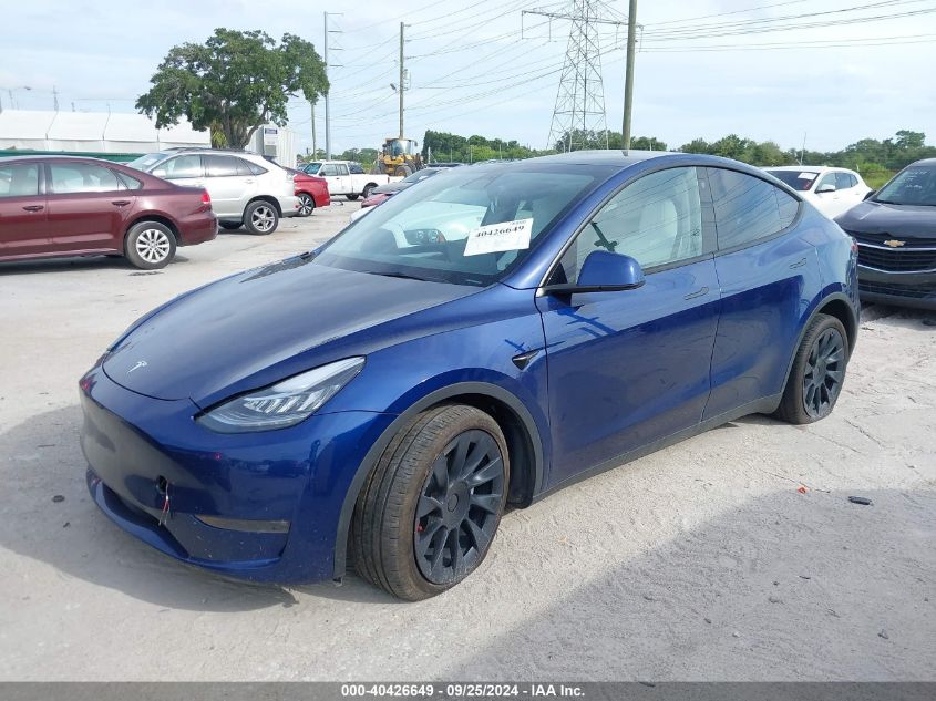 7SAYGDEE4PA093661 2023 TESLA MODEL Y - Image 2