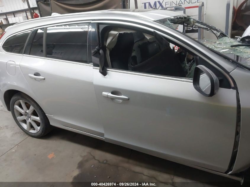 YV140MEKXH1373470 2017 Volvo V60 T5 Premier