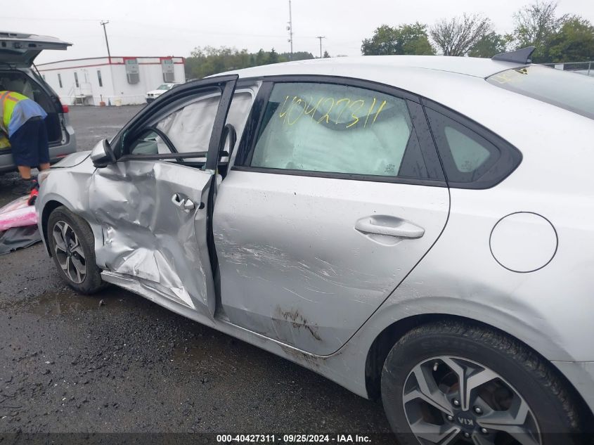 2019 Kia Forte Lxs VIN: 3KPF24AD7KE041216 Lot: 40427311