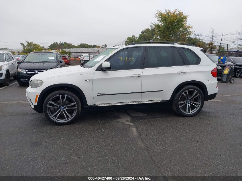 2011 BMW X5 35I VIN: 5UXZV4C51BL741099 Lot: 40427400