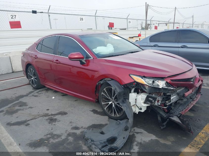 4T1B11HK9JU571719 2018 TOYOTA CAMRY - Image 1