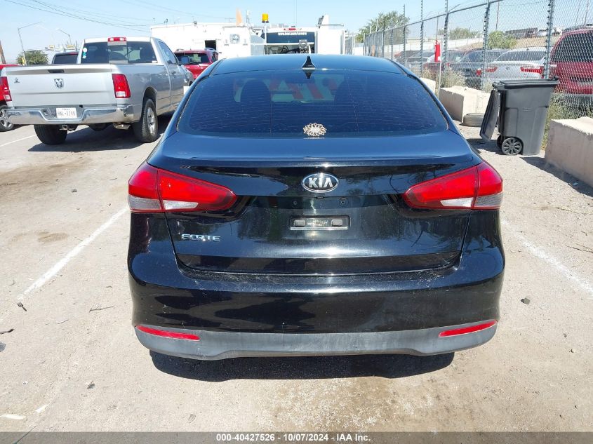 2018 Kia Forte Lx VIN: 3KPFL4A71JE166217 Lot: 40427526