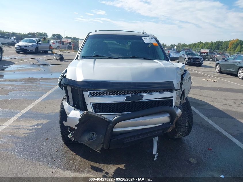 2013 Chevrolet Suburban 1500 Lt VIN: 1GNSCJE0XDR190199 Lot: 40427622