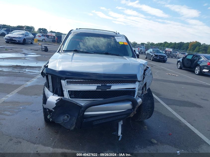 2013 Chevrolet Suburban 1500 Lt VIN: 1GNSCJE0XDR190199 Lot: 40427622