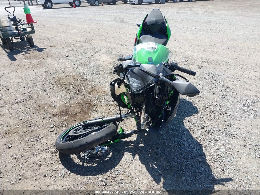 2023 KAWASAKI EX400(VIN: JKAEXKG19PDAR8053