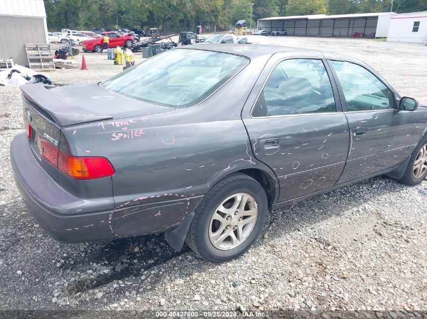 2000 Toyota Camry Le VIN: 4T1BG22K4YU995753 Lot: 40427800