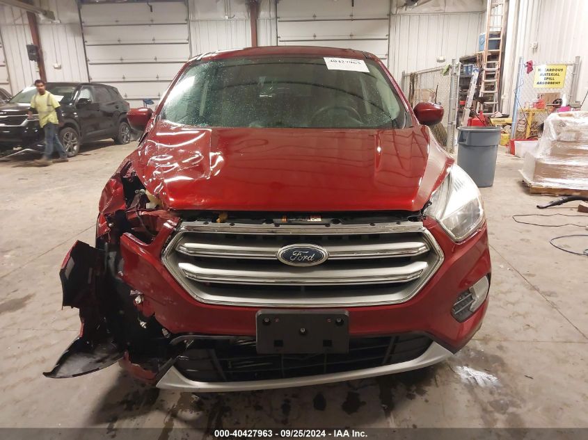 1FMCU9G9XHUB79948 2017 Ford Escape Se