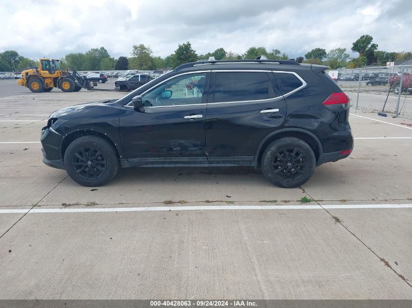 2017 Nissan Rogue Sv VIN: 5N1AT2MVXHC810206 Lot: 40428063