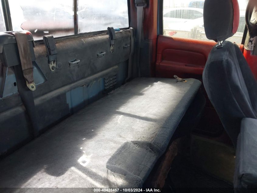 2003 Dodge Ram 1500 Slt/Laramie/St VIN: 1D7HA18D13J636704 Lot: 40428457