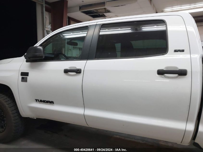 5TFDW5F18HX617808 2017 Toyota Tundra Sr5 5.7L V8