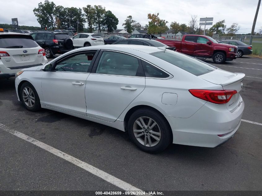 VIN 5NPE24AF8FH211162 2015 Hyundai Sonata, SE no.3