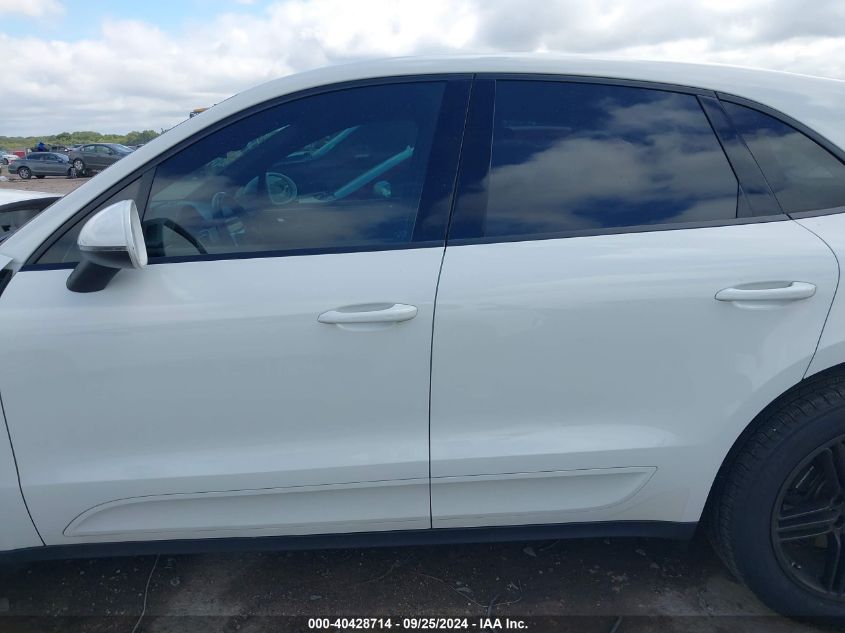 WP1AA2A55JLB12041 2018 Porsche Macan