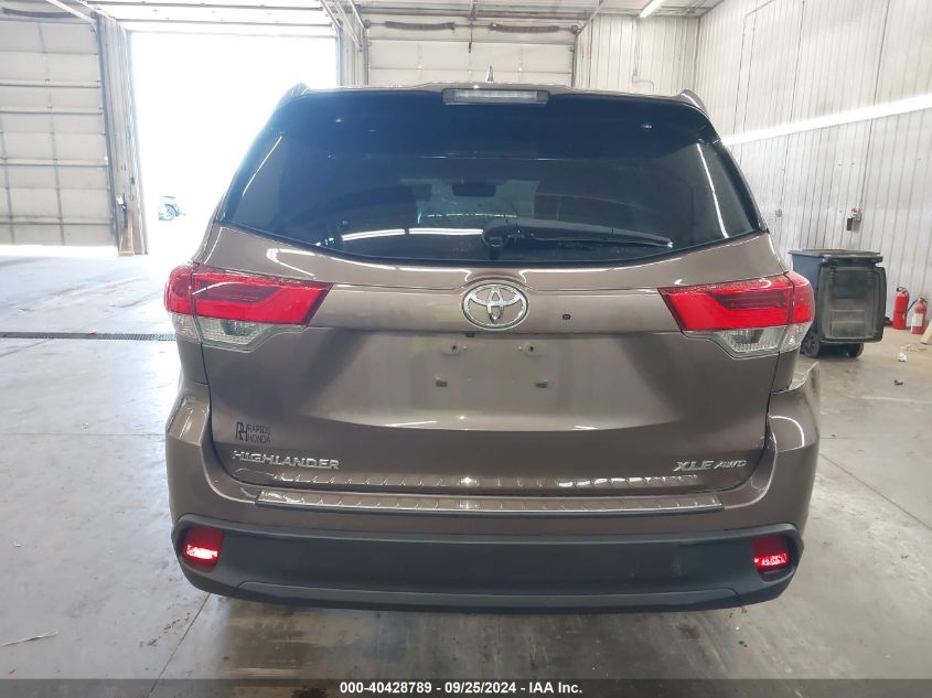 2018 Toyota Highlander Xle VIN: 5TDJZRFH2JS485140 Lot: 40428789